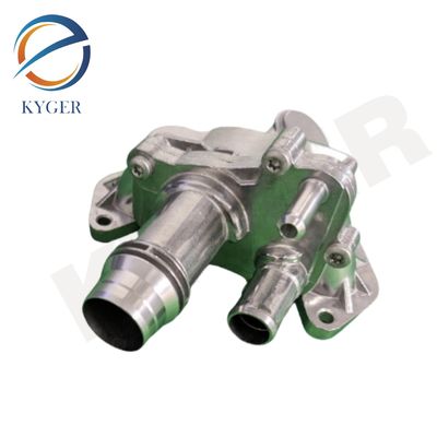 LR073372 कूलिंग सिस्टम इंजन कूलेंट थर्मोस्टेट हाउसिंग लैंड रोवर डिस्कवरी 3 4 रेंज रोवर्स स्पोर्ट TDV6 LR073372 के लिए फिट बैठता है