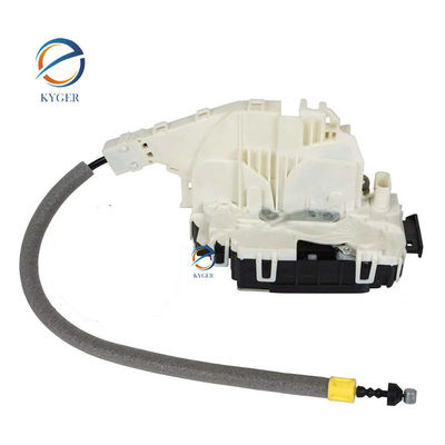 2047201535 ऑटो पार्ट डोर लॉक 204 720 15 35 A2047201535 के लिए मर्सिडीज बेंज W211 W212 कारखाने प्रत्यक्ष बिक्री कार सामान